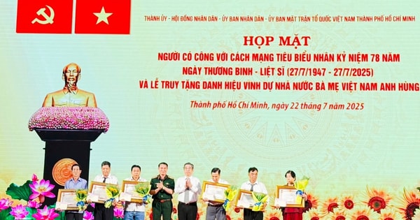 Ciudad Ho Chi Minh: Encuentro de 185 personas destacadas con aportes revolucionarios