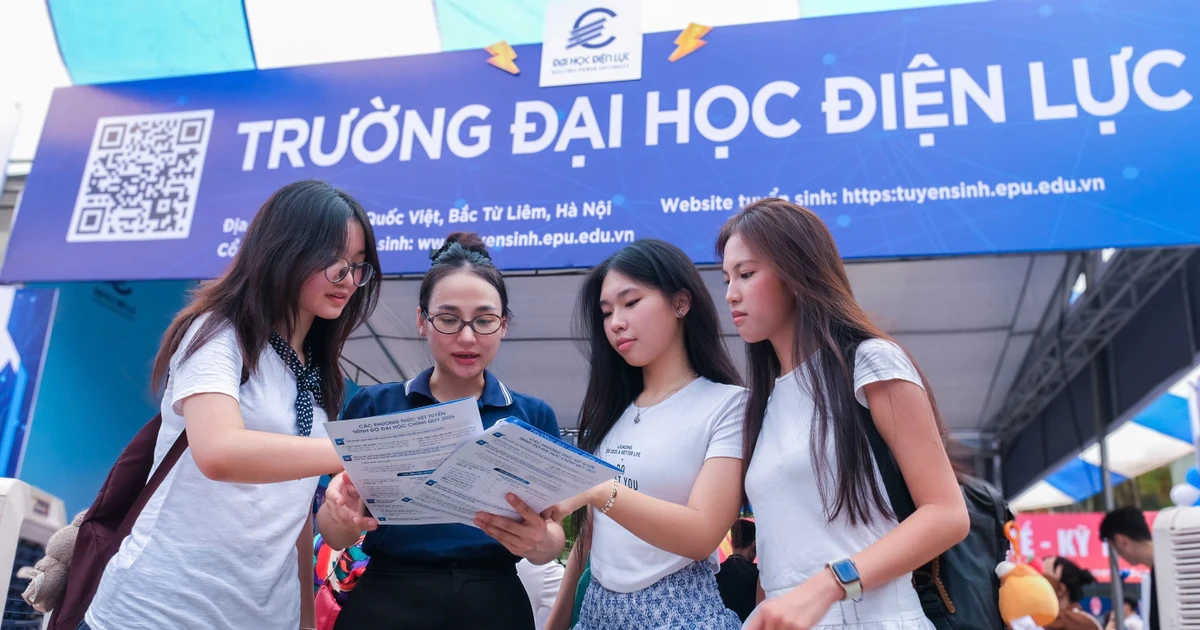 L'Université d'électricité a annoncé le score minimum d'admission pour 2025