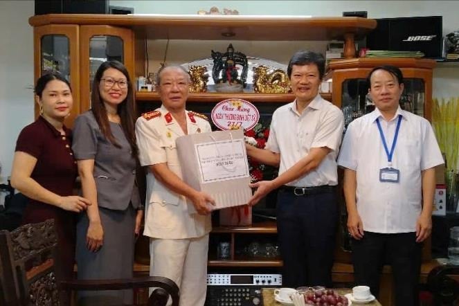 ha-anh-tuan.jpg