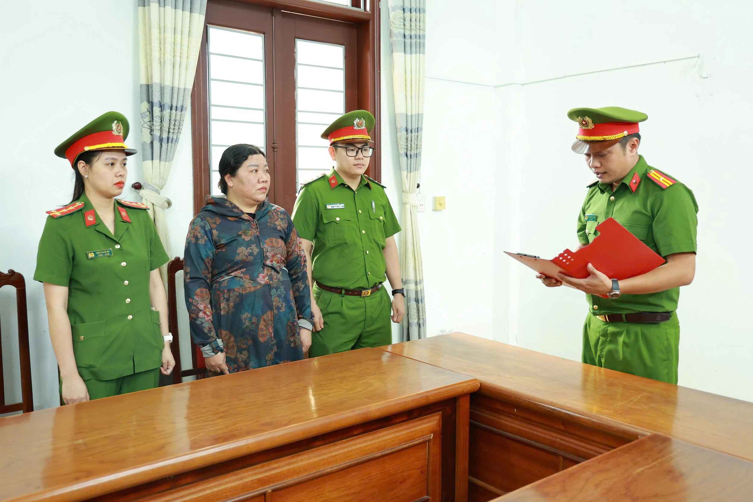 Bắt giam đối tượng lừa đảo chiếm đoạt tài sản hơn 1 tỉ đồng