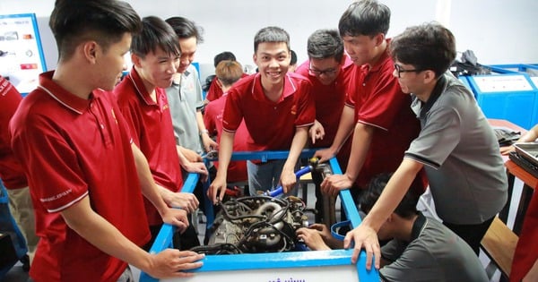Điểm chuẩn ngành công nghệ kỹ thuật ô tô 3 năm qua thay đổi như thế nào?