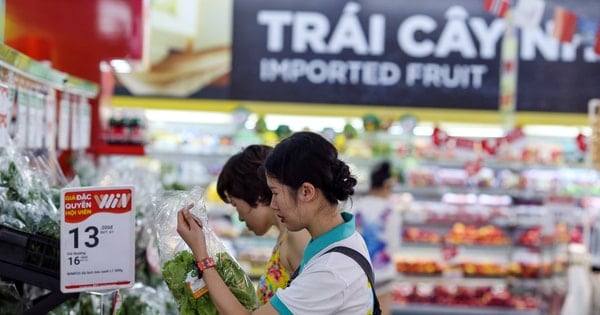 Siêu thị WinMart tăng 50% nguồn hàng ứng phó bão số 3