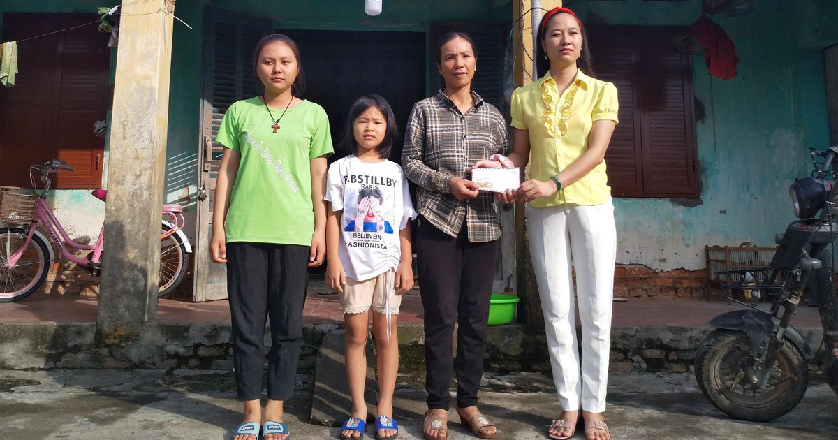 Đóa hoa nhân ái - kỳ diệu từ tình người