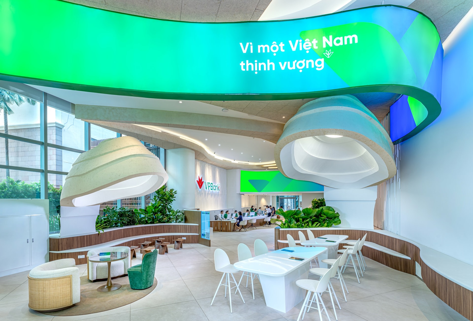 Tăng trưởng đồng bộ cả về lượng và chất tổng tài sản VPBank vượt mốc 11 triệu tỷ đồng