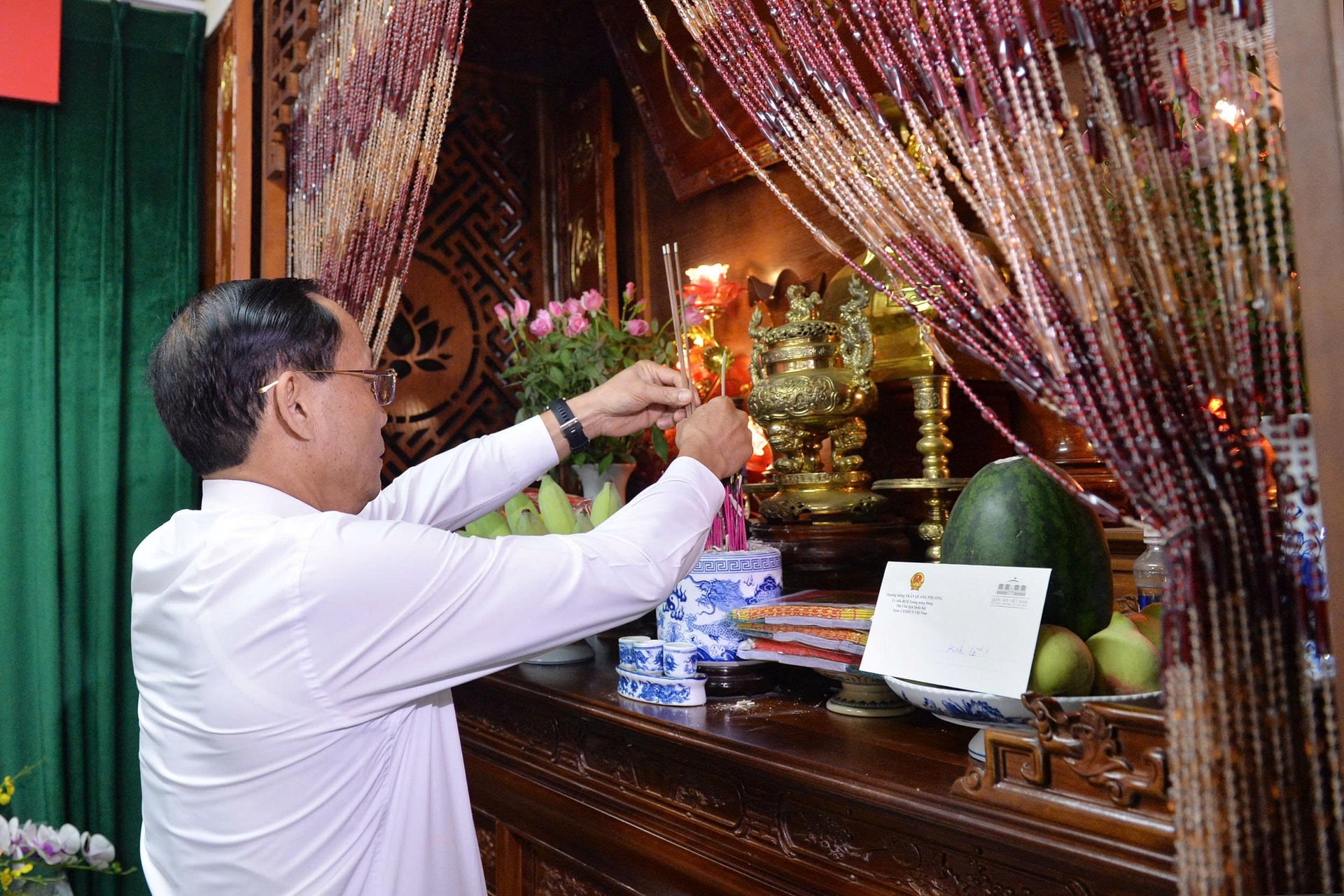 220720250259-pctqh-thap-huong.jpg
