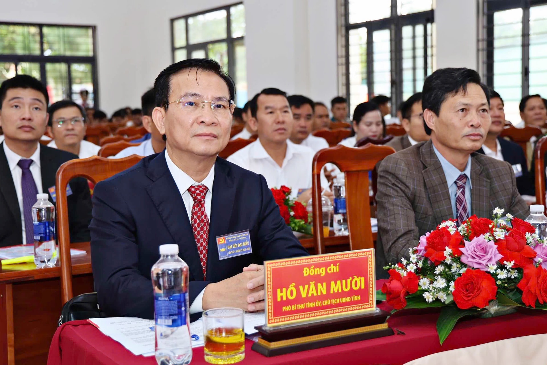Phó Bí thư Tỉnh ủy, Chủ tịch UBND tỉnh Lâm Đồng Hồ Văn Mười tham dự Đại hô