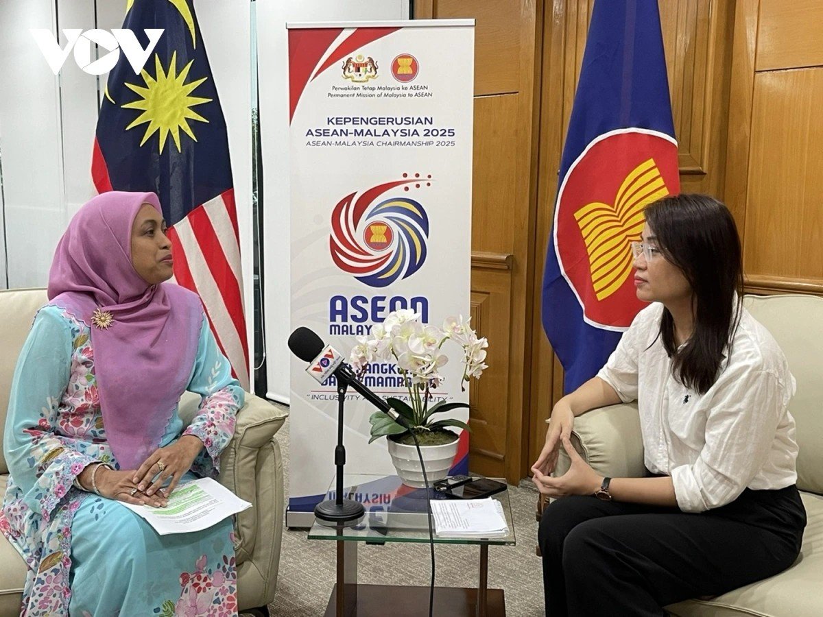 Dấu ấn 30 năm Việt Nam gia nhập ASEAN dưới góc nhìn quốc tế: Chủ động, trách nhiệm và định hình tương lai khu vực