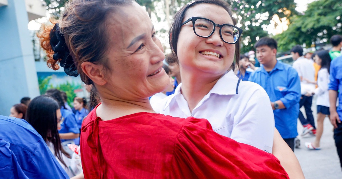 Thêm hơn 1.100 học sinh trúng tuyển vào lớp 10 công lập