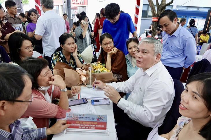 'Bách phân vị' điểm thi là gì, ý nghĩa ra sao? - Ảnh 1.