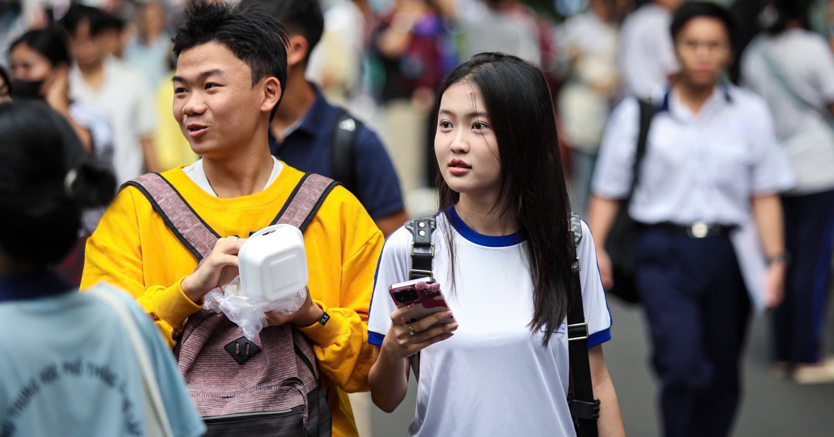 Điểm sàn Trường ĐH Ngân hàng TP.HCM, Trường ĐH Mở TP.HCM năm 2025
