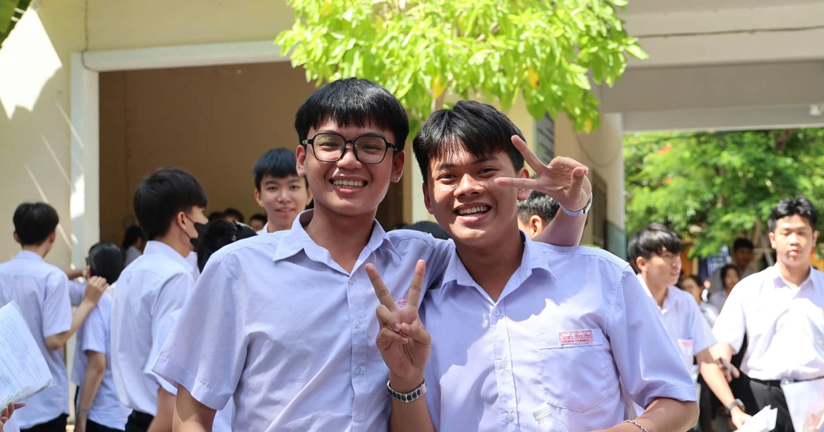 Bộ GD&ĐT bỏ sàn 8 điểm Toán với ngành vi mạch bán dẫn