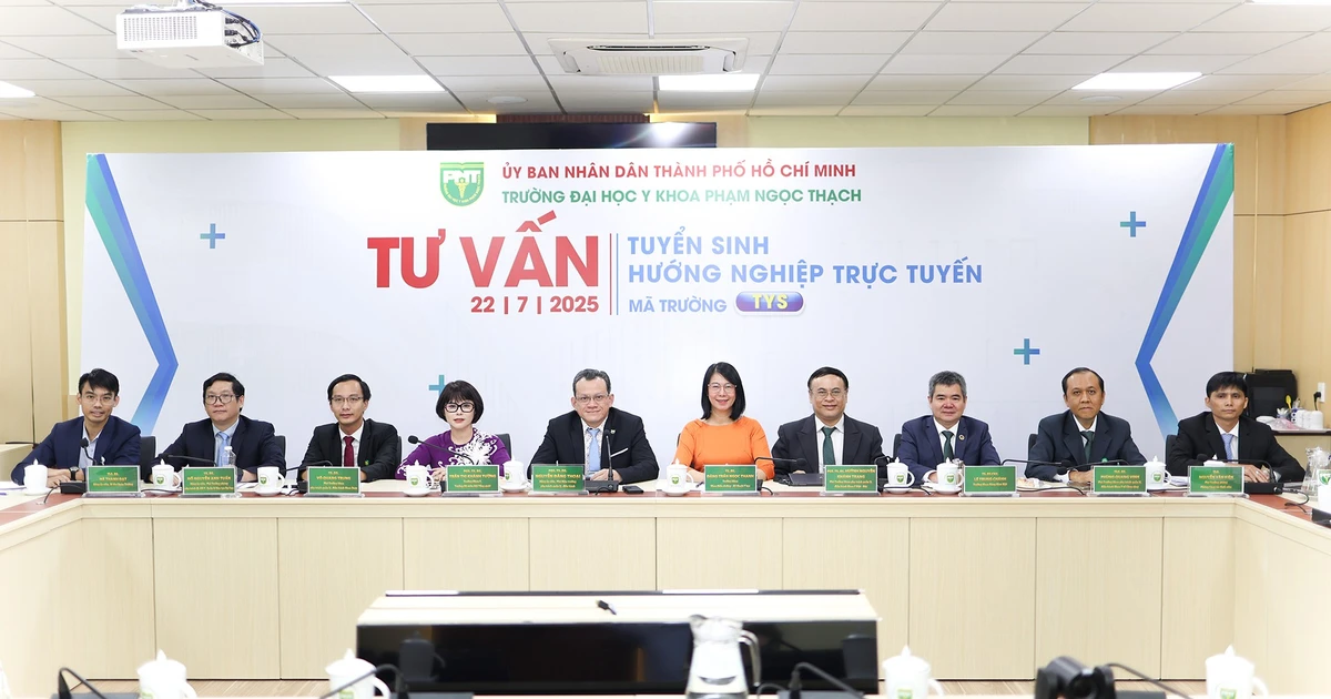 Điểm sàn Trường Đại học Y khoa Phạm Ngọc Thạch cao nhất 21