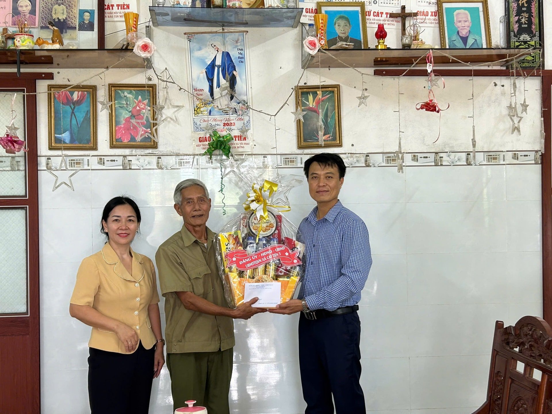 លោក ឡាប