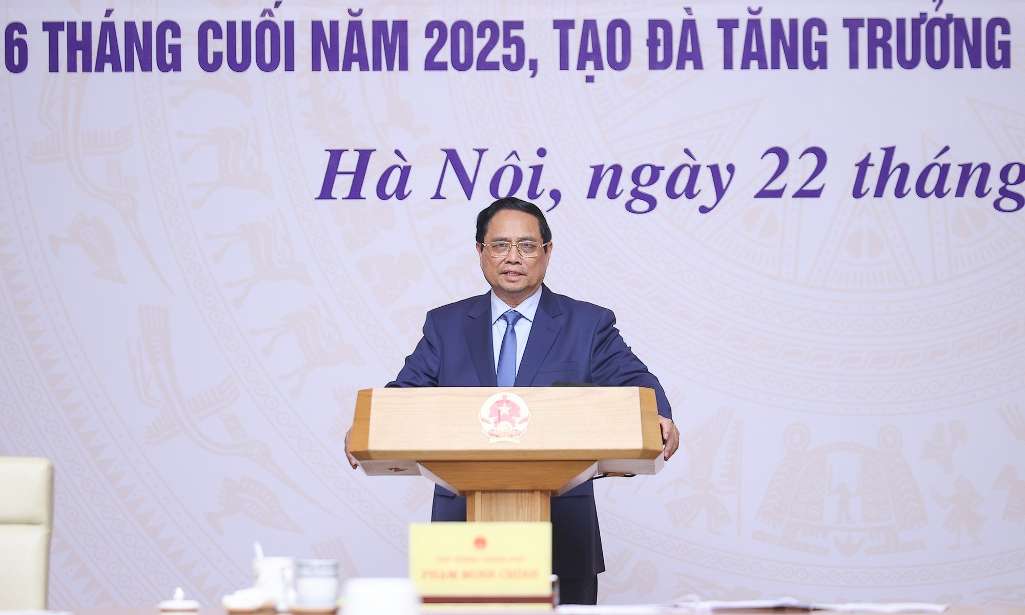 Thủ tướng hoan nghênh những kết quả tích cực, quan trọng mà các cơ quan đại diện Việt Nam ở nước ngoài đã đạt được - Ảnh: VGP