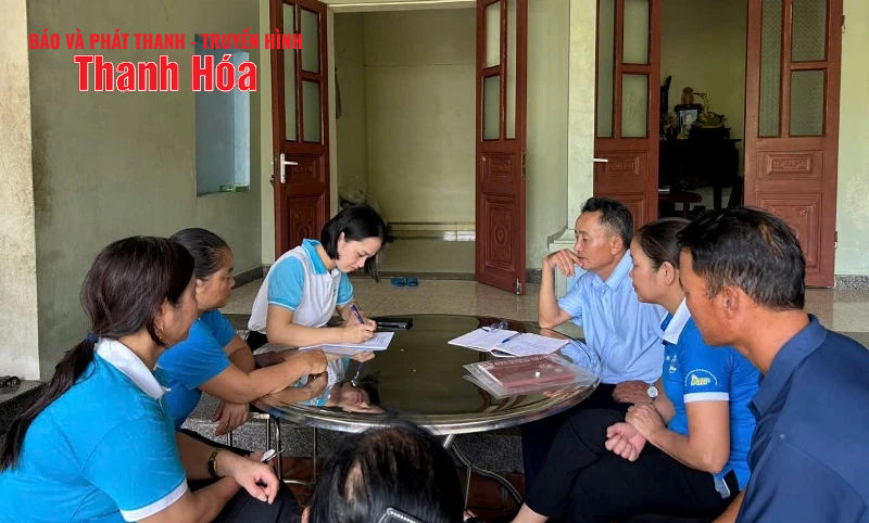 Các cấp Hội LHPN tích cực tham gia khắc phục hậu quả sau mưa bão