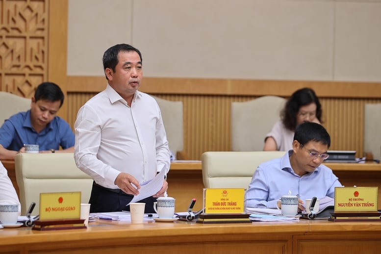 Thủ tướng: Đưa thể chế từ 'điểm nghẽn của điểm nghẽn' thành lợi thế cạnh tranh quốc gia- Ảnh 8.