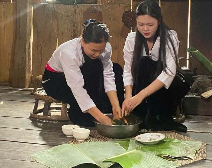 Chiếc điện thoại thông minh đưa bản làng khởi sắc- Ảnh 2.
