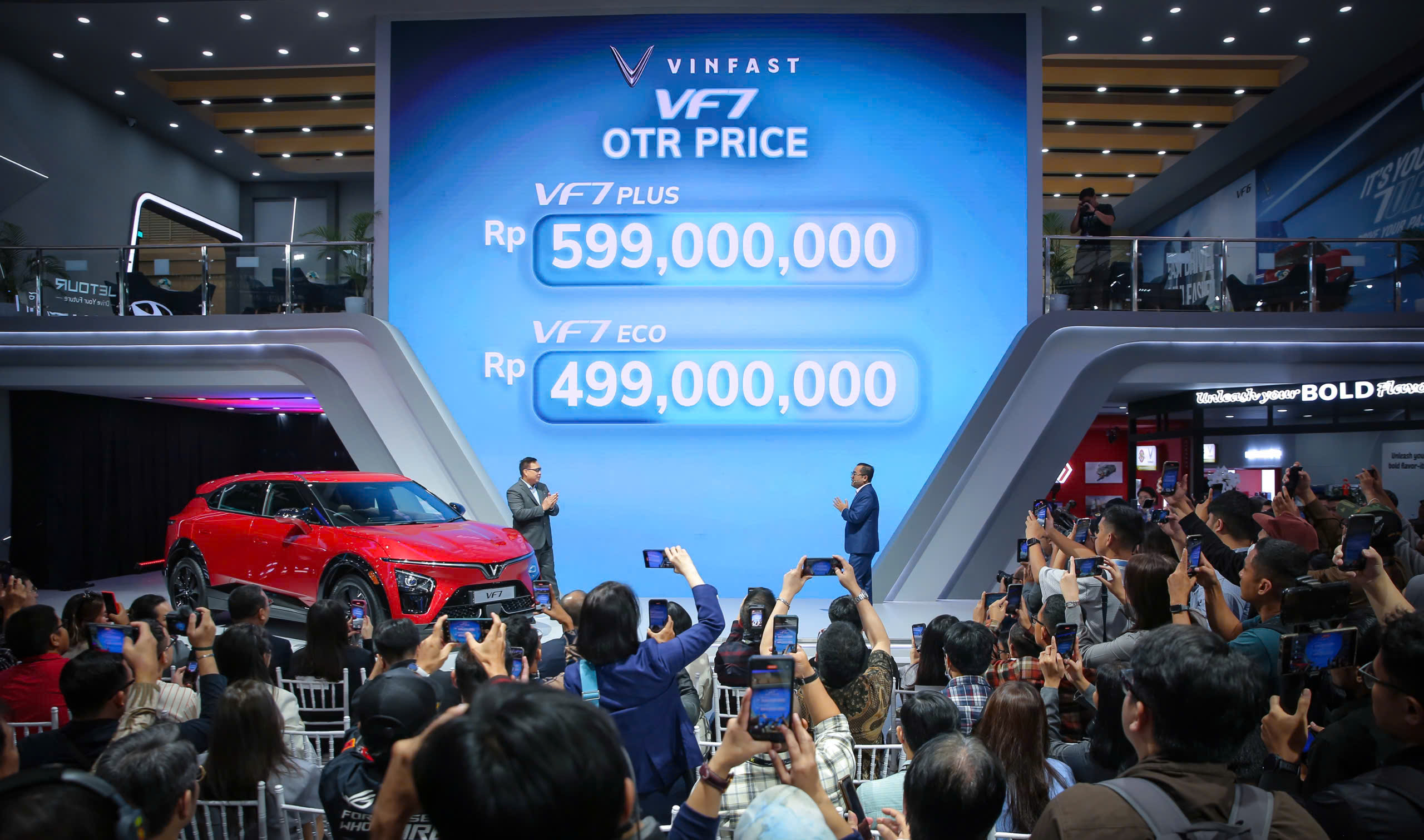 Vinfast chính thức mở bán mẫu xe VF7 tại Indonesia
