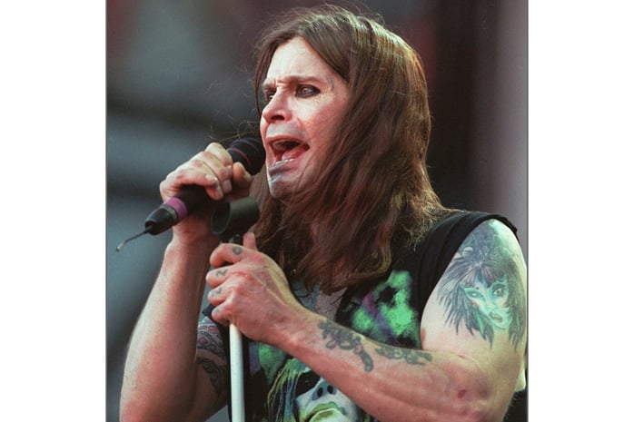 Thương tiếc "Hoàng tử bóng tối" Ozzy Osbourne- Ảnh 3.
