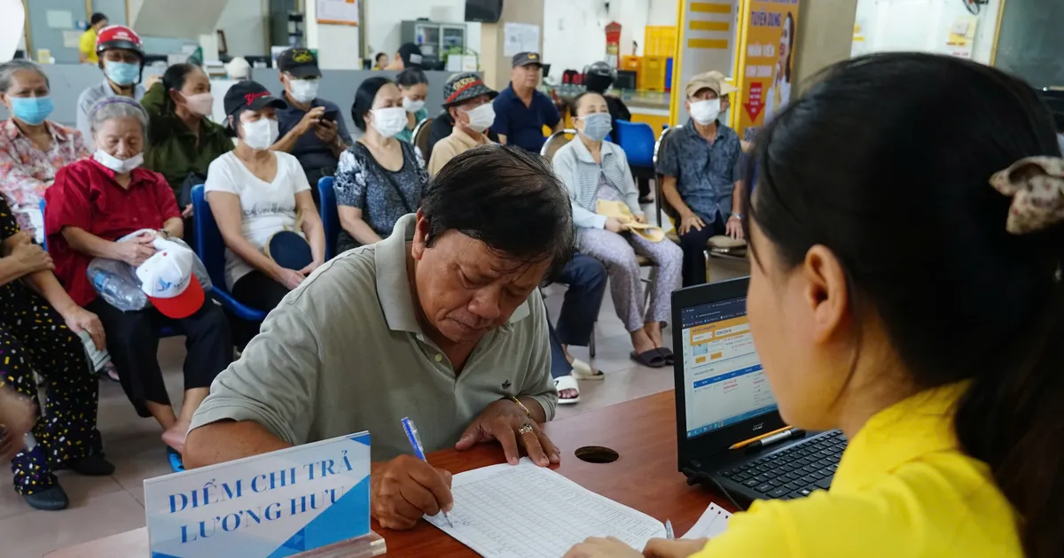 Mở tài khoản ngân hàng cho người hưởng lương hưu, trợ cấp BHXH