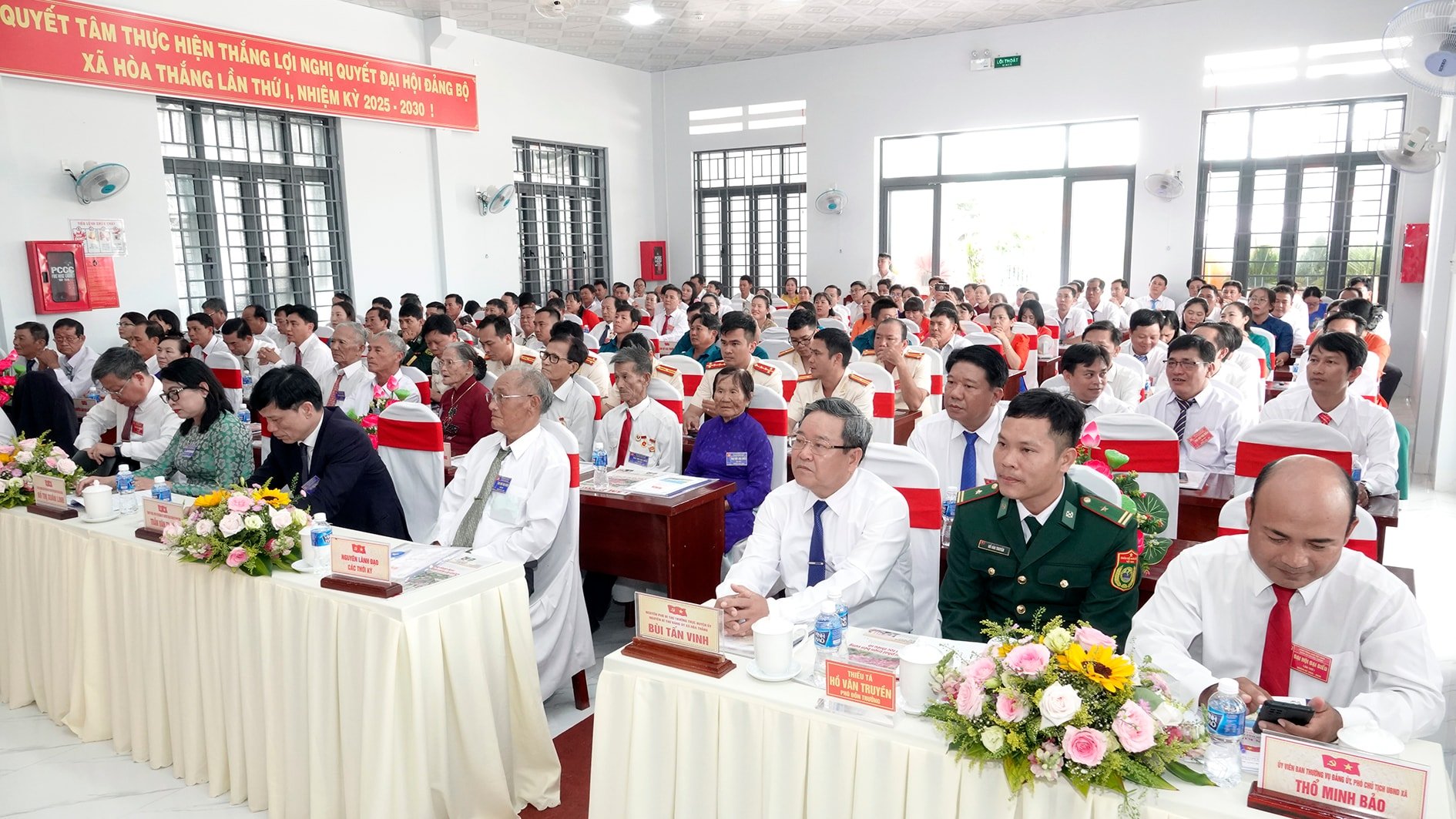Đại biểu tham dự đại hội (ảnh N (1)