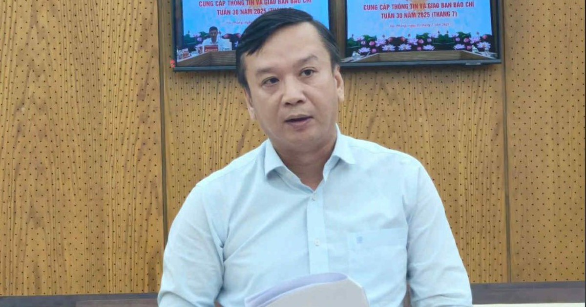 Nam sinh bị 'rút trúng tuyển' sau 10 ngày nhập học được nhận lại vào trường chuyên