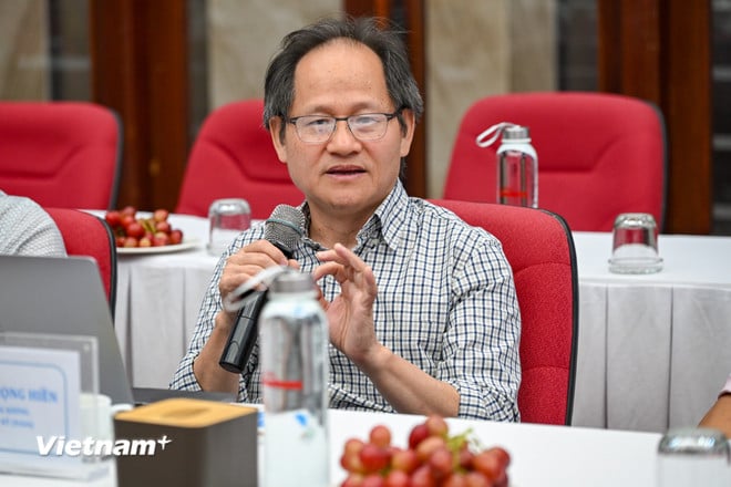 vnp-toa-dam-khoa-hoc-cong-nghe-vu-tru-6.jpg