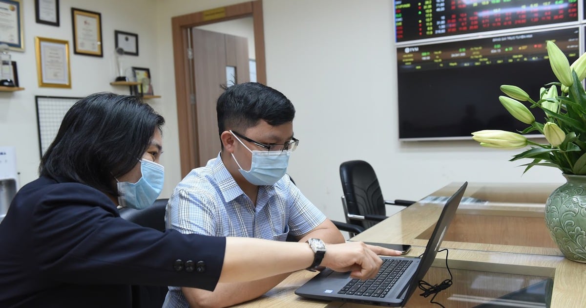 Thu thuế ngay với cổ tức bằng chứng khoán làm suy giảm động lực đầu tư