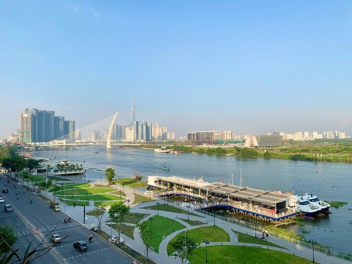 Việt Nam phát triển trung tâm tài chính quốc tế để thu hút vốn đầu tư nước ngòai - Ảnh 1.