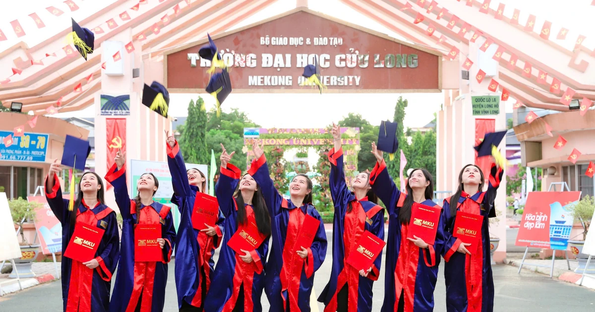 ពិន្ទុជាន់ខ្ពស់បំផុតរបស់សាកលវិទ្យាល័យ Cuu Long ផ្នែកវិទ្យាសាស្ត្រសុខាភិបាល