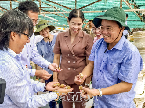 មហាសេដ្ឋីគំរូក្នុងសម័យប្រែប្រួលអាកាសធាតុ