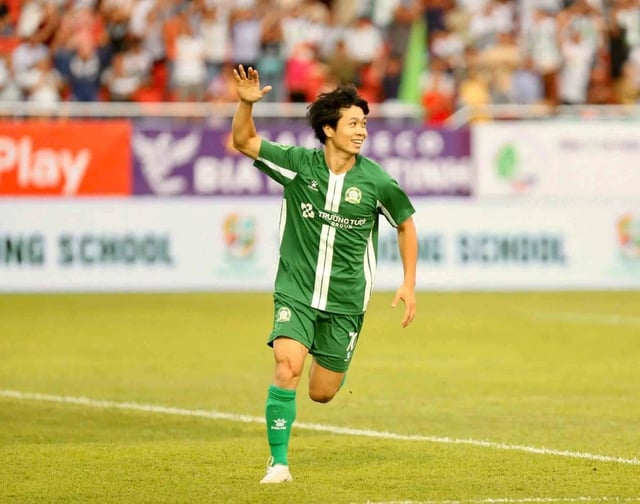 Nóng vụ CLB Quảng Nam bỏ V-League: VFF ra phán quyết, đội Bình Phước của Công Phượng 'trúng số'- Ảnh 1.