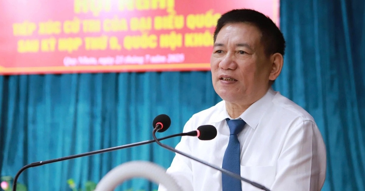 Phó Thủ tướng Hồ Đức Phớc trả lời cử tri về phản ánh "loạn" sách giáo khoa