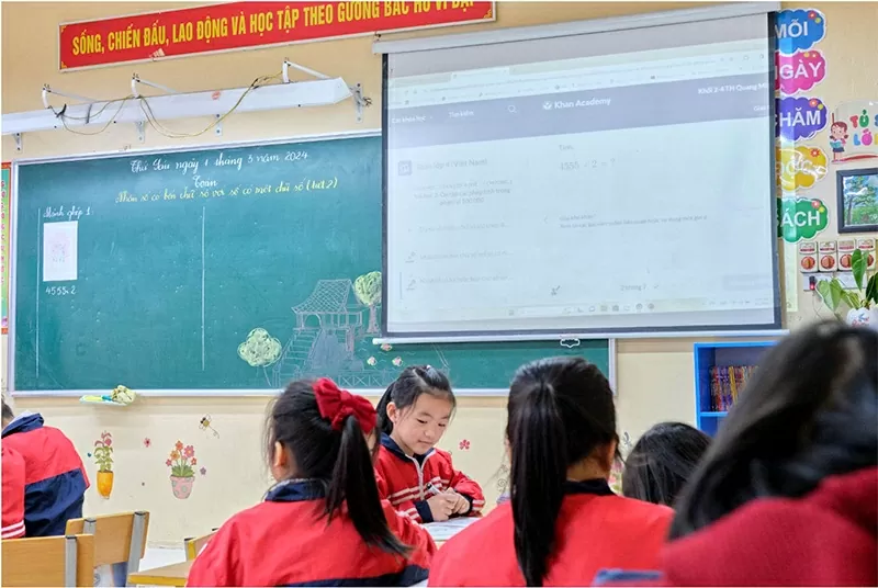 Ứng dụng AI giúp giáo viên và học sinh học giảng dạy - học tập hiệu quả.