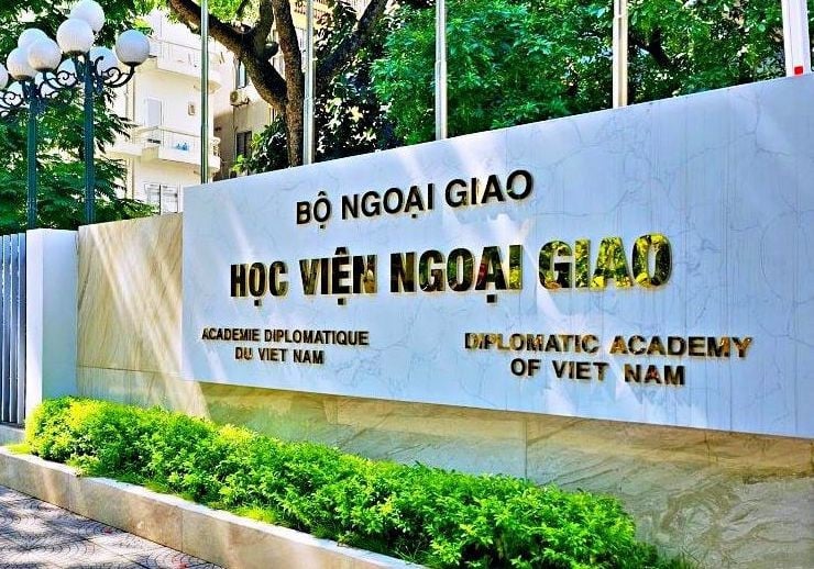Học viện Ngoại giao lấy điểm sàn 25 điểm cho tổ hợp C00