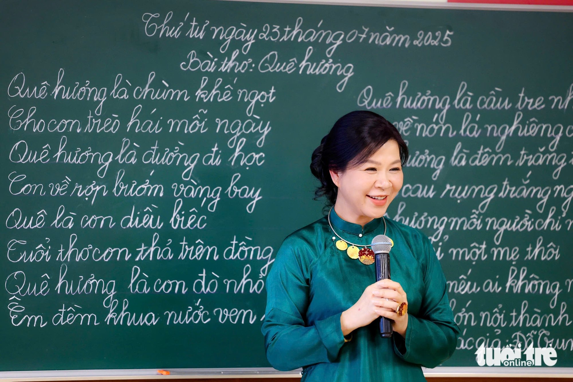 'Cô giáo' Ngô Phương Ly với lớp học tiếng Việt tại Nga