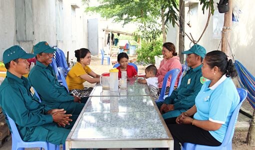 Gia đình Khmer nuôi dưỡng tình yêu Tổ quốc cho các thế hệ