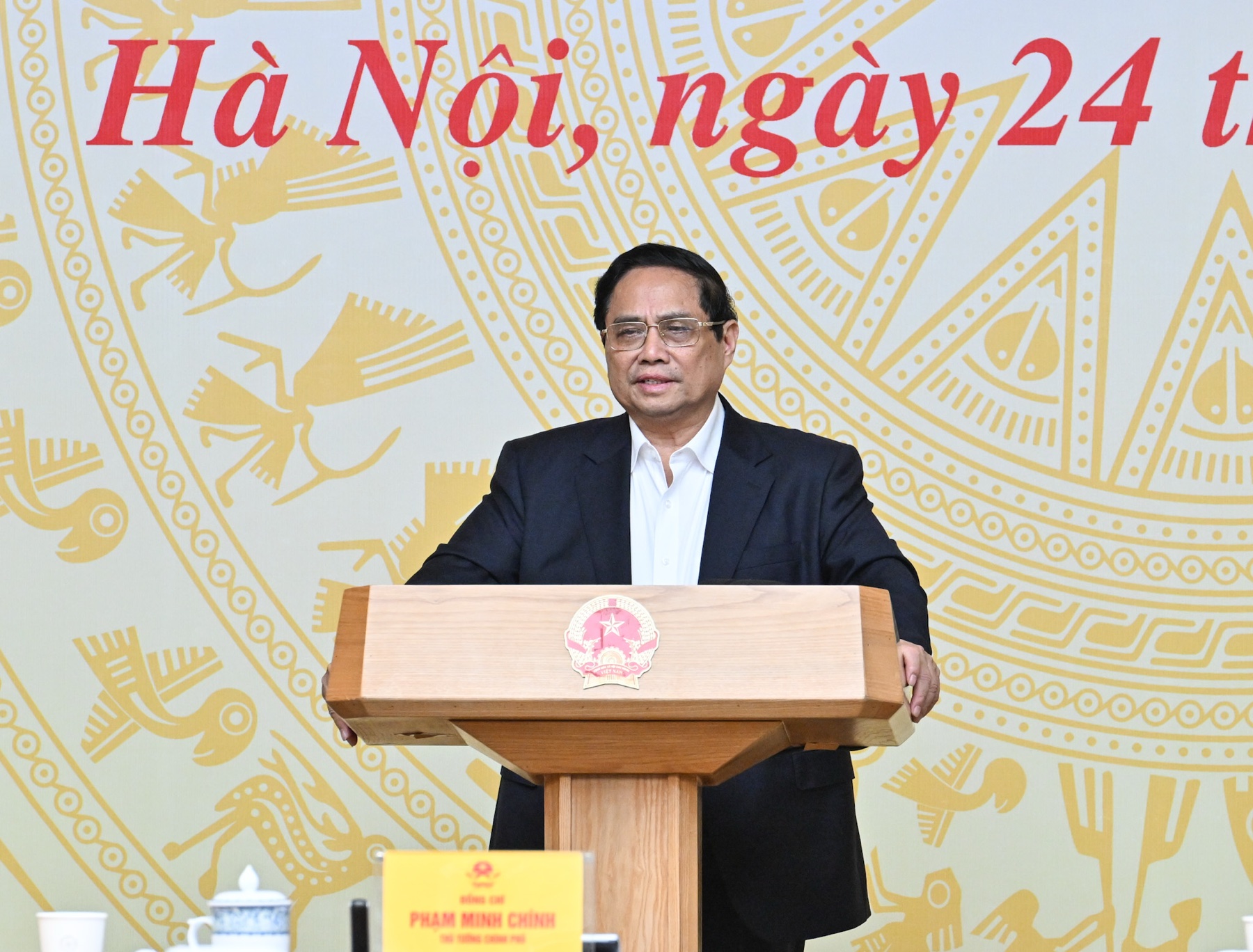 Prime Minister: 'I talked to the Nghe An Party Secretary, the people cannot be divided while the leaders cannot speak up'