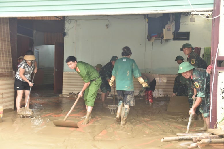 Tỉnh Nghệ An dành ưu tiên cao nhất hỗ trợ người dân vùng ngập lụt- Ảnh 4.