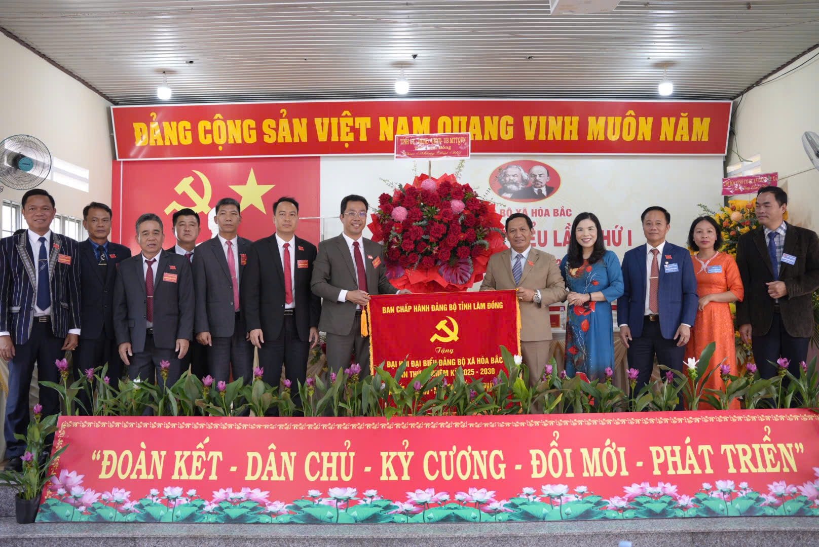 Đồng chí K'Mák -