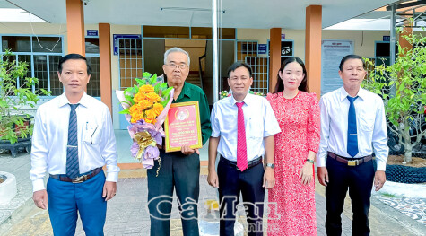 Cựu chiến binh gương mẫu, sống nghĩa tình