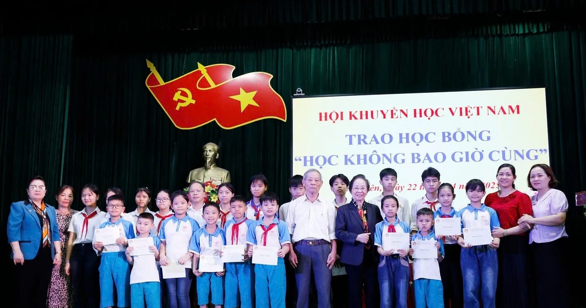 Phát huy tinh thần cống hiến từ các phong trào thi đua yêu nước trong nhà trường