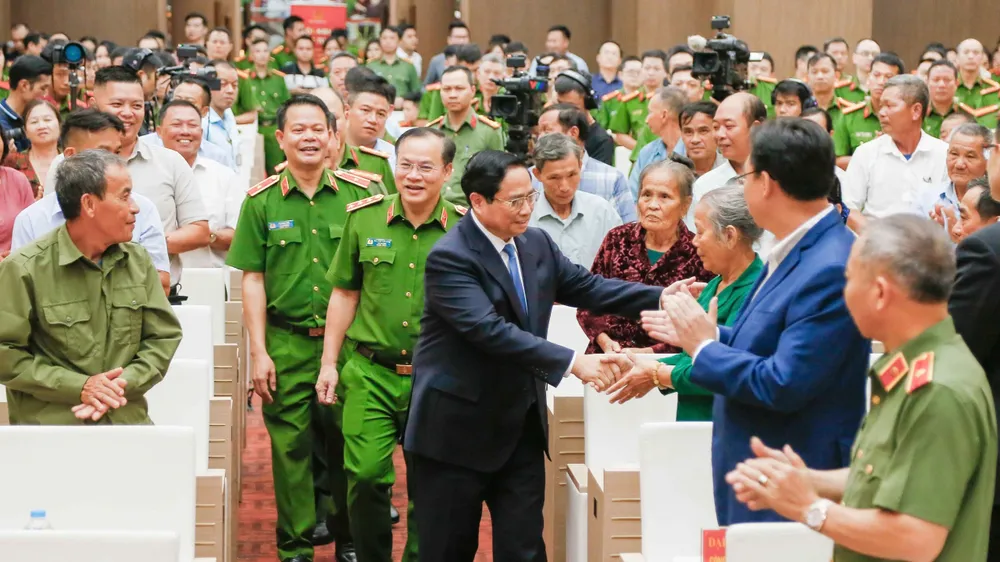 tham hoi.jpg