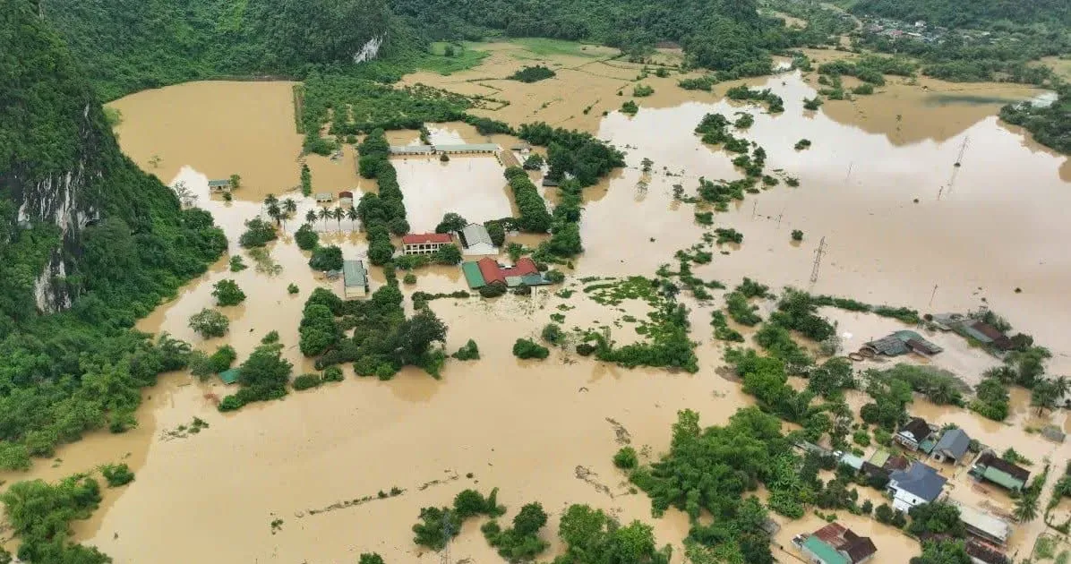 Continue to respond to floods in Thanh Hoa - Nghe An