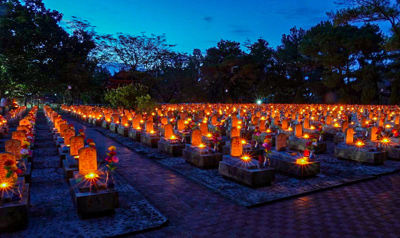 Chương trình lễ thắp nến tri ân các anh hùng liệt sĩ