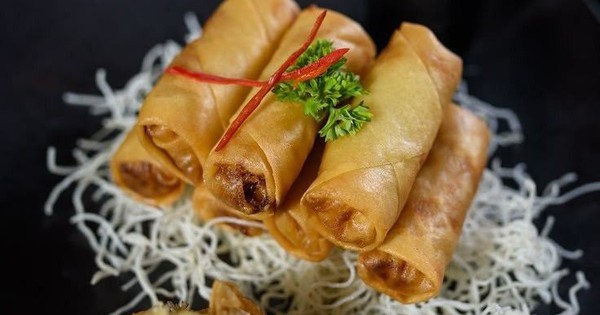 Mẹ đảm Hà Nội tiết lộ mẹo rán nem 'thần thánh': Giòn lâu, không bung, ăn một miếng là mê cả đời