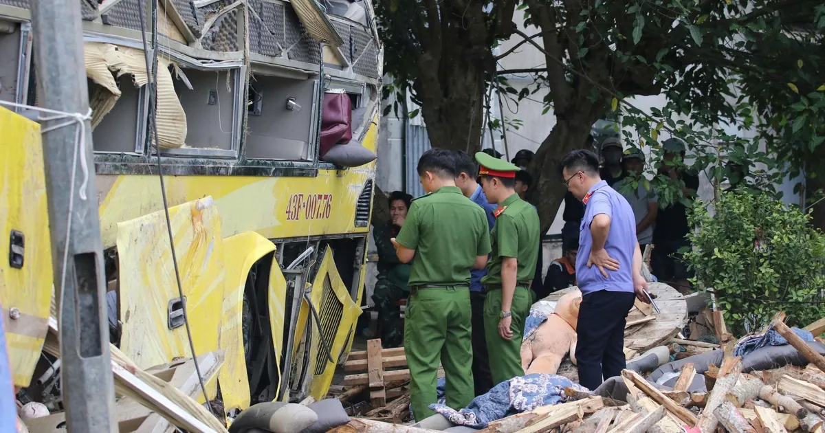 Nạn nhân kể lại khoảnh khắc xe lật khiến 10 người tử vong ở Hà Tĩnh