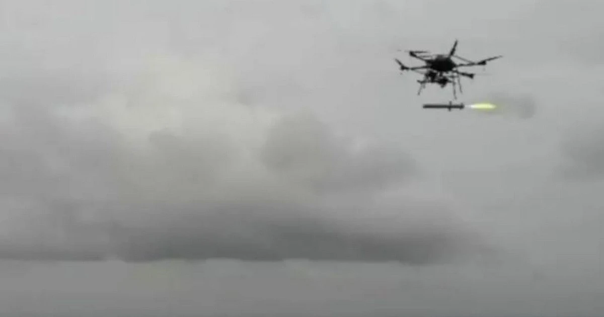 Ấn Độ phóng thử thành công tên lửa dẫn đường chính xác từ UAV