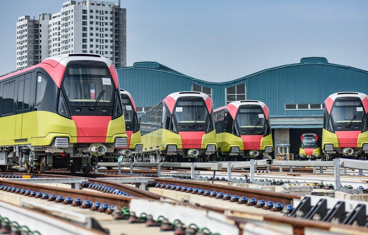 ตารางเดินรถสถานีรถไฟเญิน-ฮานอย และรถไฟฟ้าใต้ดินกัตลินห์