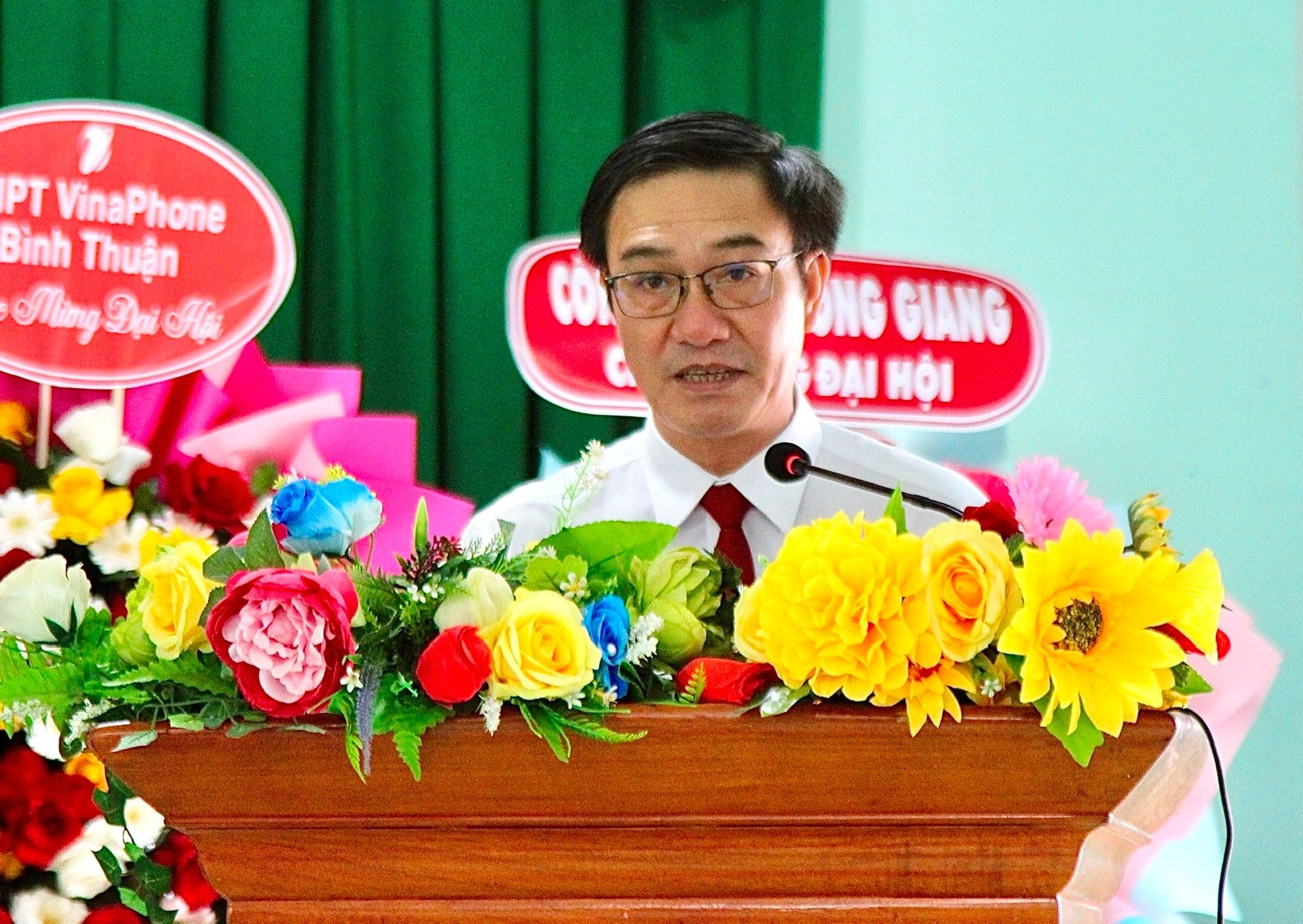 đồng chí Phạm Duy Hiền - Bí thư Đảng uỷ xã Đông Giang phát biểu khai mạc 
